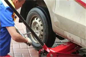 金湾区附近拖车24小时服务热线电话